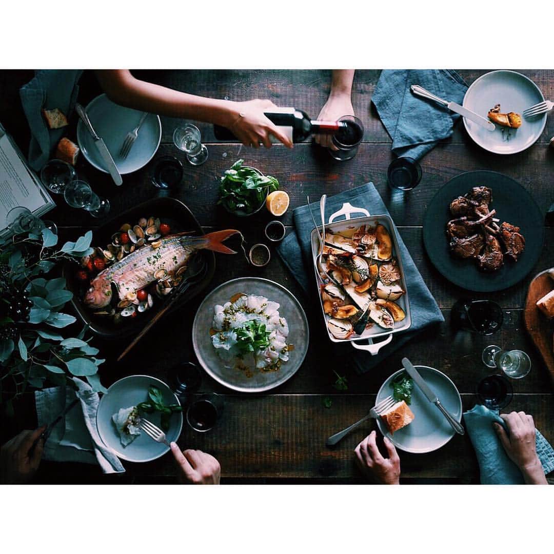 Rola's Kitchenのインスタグラム：「This menu from my cook book is great for parties😆🍾🍴 本の中にあるパーティーメニュー♪ #Organic」