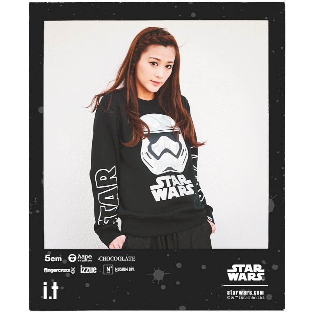 I.T IS INSPIRATIONさんのインスタグラム写真 - (I.T IS INSPIRATIONInstagram)「Eunice Chan perfectly demonstrates an effortlessly cool and stylish look with the AAPE l STAR WARS 2015 Crossover Collection!  @aapestore #itxstarwars #ithk #fashion #style #starwars #crossover #collaboration #celebrity #starwarsfan #starwarstheforceawakens #starwarsootd @eunicechanszeyan #eunicechan」12月5日 14時33分 - ithk