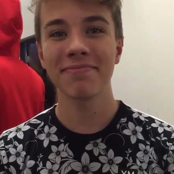 Alex from Targetのインスタグラム：「#alexl #alexleeworld #alexfromtarget @alexleeworld」