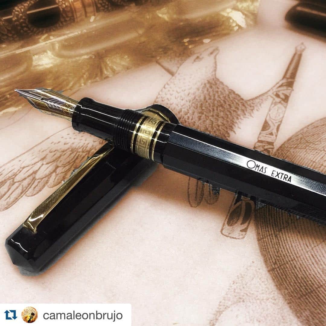 のインスタグラム：「Thanks to @camaleonbrujo for sharing your #OMASexperience.  #OMAS #Fountainpen #Pen #Calligraphy #FPGeeks #slowliving #handwrite #handmade #instapen #handicraft #madeinitaly #art #writing #write #ink #penworld」