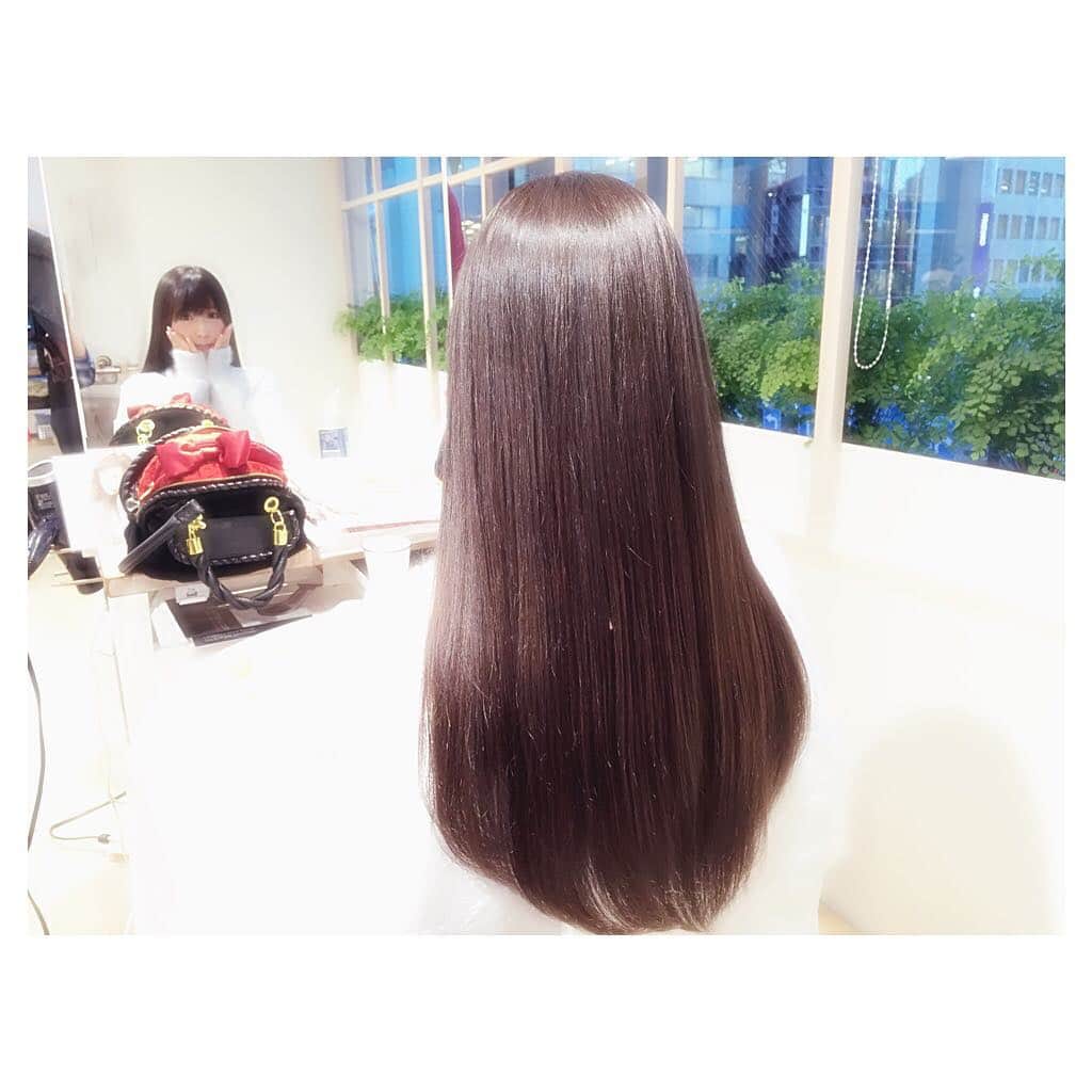 三上悠亜さんのインスタグラム写真 - (三上悠亜Instagram)「昨日美容院でカラーしたよ💫 最近はずっと暗めのカラーです💟 ラベンダーアッシュだよ🐰💜💜💜」11月20日 22時49分 - yua_mikami