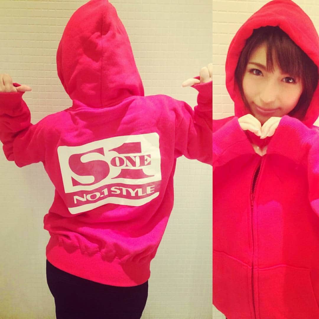 星野ナミのインスタグラム：「S1パーカーGET♥♥♥」