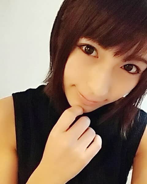 星野ナミのインスタグラム：「タートルネックで風邪予防の巻✨」