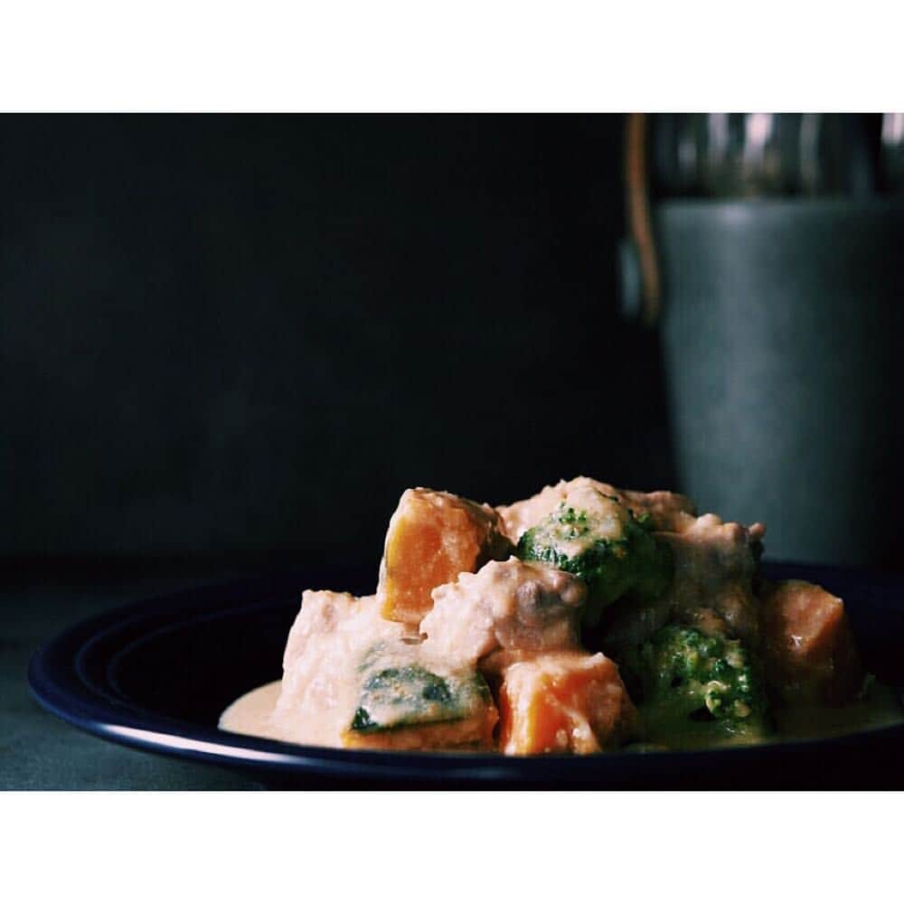 Rola's Kitchenのインスタグラム：「#Rolaskitchen #Cookbook」