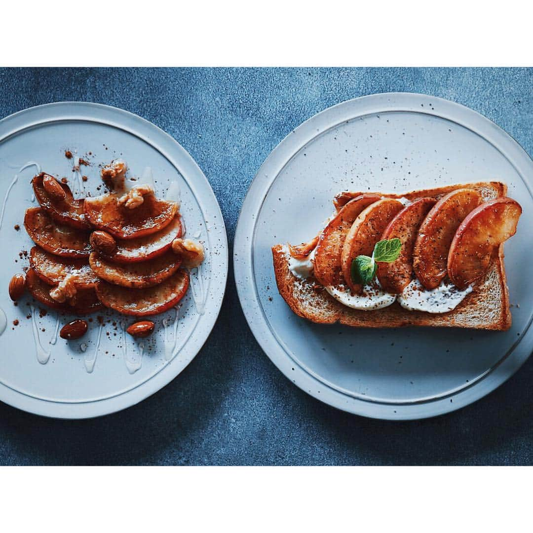 Rola's Kitchenさんのインスタグラム写真 - (Rola's KitchenInstagram)「#RolasKitchen  This is my fav Coconut apple toast‼︎ 作り方は本に書いてあるよ〜😋👍🏼🍎」12月1日 11時29分 - rolaskitchen_official