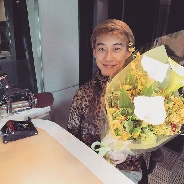 井上ジョーのインスタグラム：「Last show on Saturday.  Thanks a lot!」