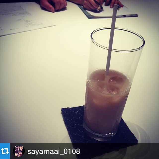 佐山愛のインスタグラム：「#Repost @sayamaai_0108 with @repostapp. ・・・ 引退作の打ち合わせなーう！  #今日はエイプリルフール #引退なんてしないお❤️ #嘘ついて良いのは午前中だけとか知らないおw #みんなごめんね」