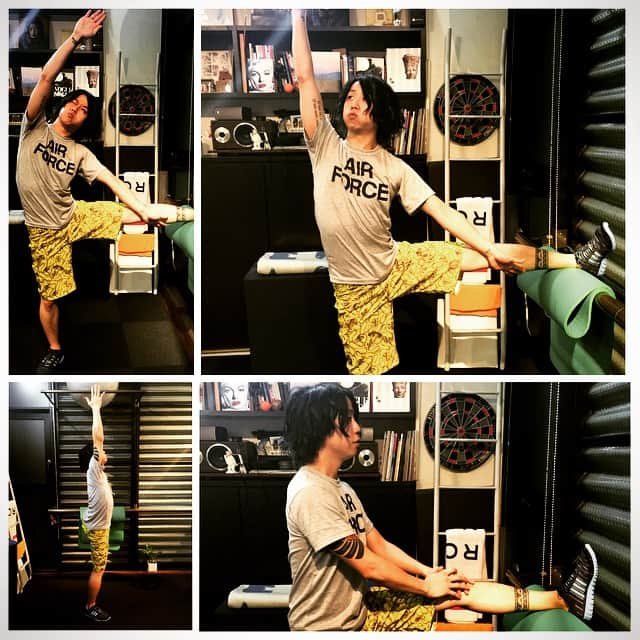 Tomoyaさんのインスタグラム写真 - (TomoyaInstagram)「身体柔らかくしたいなあー。  #training #バレリーナ風」3月10日 20時44分 - tomo_10969