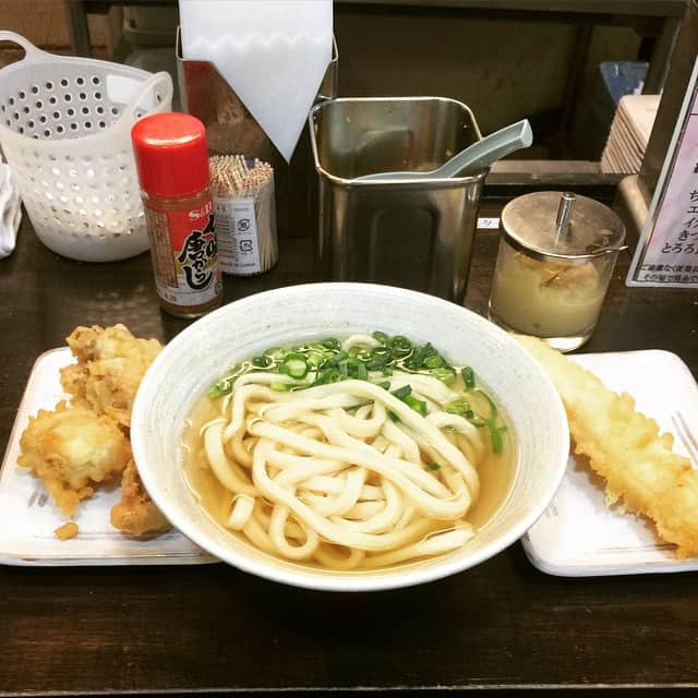 松尾諭のインスタグラム：「最近すっかりうどん中毒。」