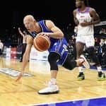 阿部友和さんのインスタグラム写真 阿部友和instagram 別に報告する気もなかったけど千葉の俺を好きでいてくれてる子供がいつも気にしてるみたいなので ちょうど一年前くらいに甲状腺の全摘手術をしました 中1の時からの持病で今までどうにかこうにか誤魔化して