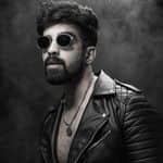 Karron S Dhinggraのインスタグラム