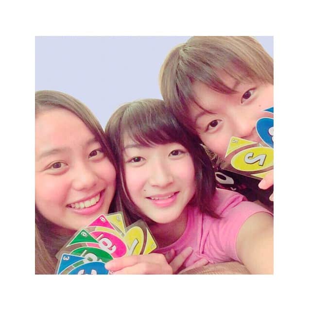 池江璃花子のインスタグラム：「インター合宿始まったよん💓 明日からきつい練習だと思うけど頑張ろう〜‼︎ #インター合宿 #部屋は #もちださち #みんなでUNO」