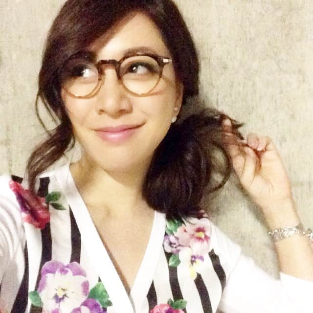 小川淳子さんのインスタグラム写真 - (小川淳子Instagram)「🌸🌸🌸お花見🌸🌸🌸 髪くくってみた♡ 🌸🌸🌸🌸🌸🌸🌸🌸」4月4日 13時17分 - junkoogawa1225