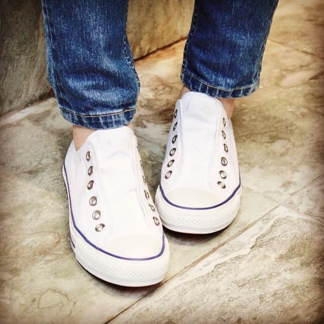 トライセクトさんのインスタグラム写真 - (トライセクトInstagram)「【EDIFICE et IENA】永遠の定番、CONVERSE"ALL STAR"を現代的にアップデイト！ #converse #コンバース #sneakers #kicks #footwear #スニーカー #iena #edifice #baycrews」4月6日 18時25分 - baycrews