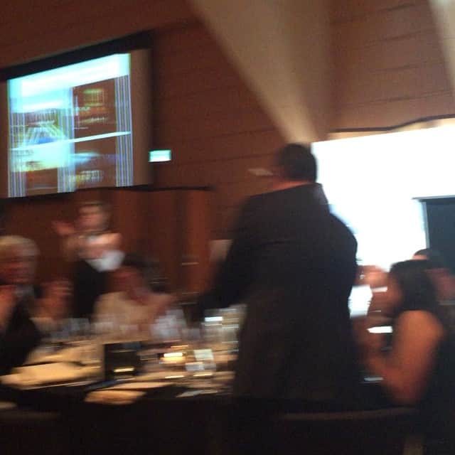三浦マキのインスタグラム：「Movie version♡ #charity #auction #party #movie #celeb #formal #cheer #great #amazing #social #sociallife  #チャリティー #パーティー #日本だけどほぼ海外 #皆様セレブ #チャリティーオークション」