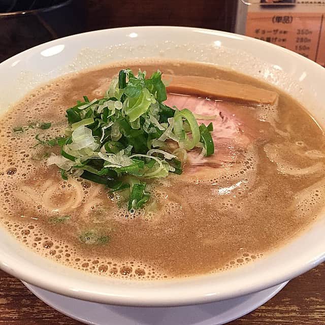 こーいちのインスタグラム：「お久しぶりね。 あなたに会うなんて。  #しゃかりき #小柳ルミ子」