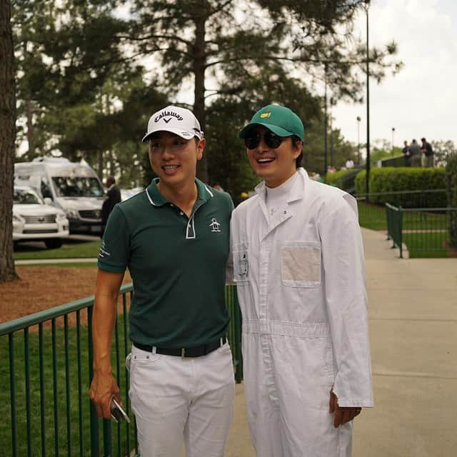 ペ・ヨンジュンのインスタグラム：「#Augusta #Par3Contest @SangMoon_Bae」