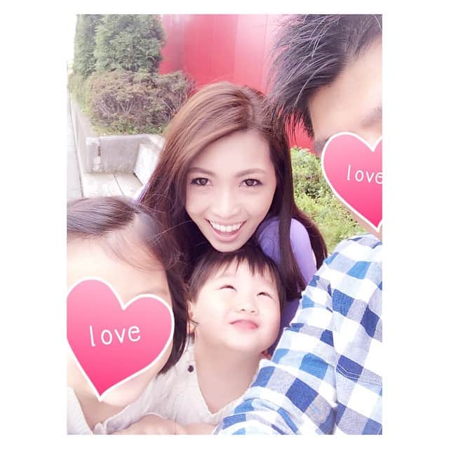 喜田彩子さんのインスタグラム写真 - (喜田彩子Instagram)「・ ・ love...♡ ・ #holiday#family#love#息子の目が漫画のようなエロ目に ・ ・」4月12日 11時50分 - ayacokida