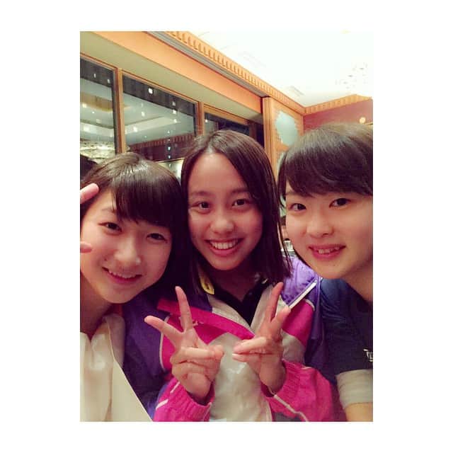 池江璃花子のインスタグラム：「日本選手権終わりました！ 今回の大会は良い経験もでき、逆に悔しいことも経験していろいろなことを学びました。  そして、選手権お疲れ様会‼︎ 11人でお食事〜🍴 楽しかった💓」