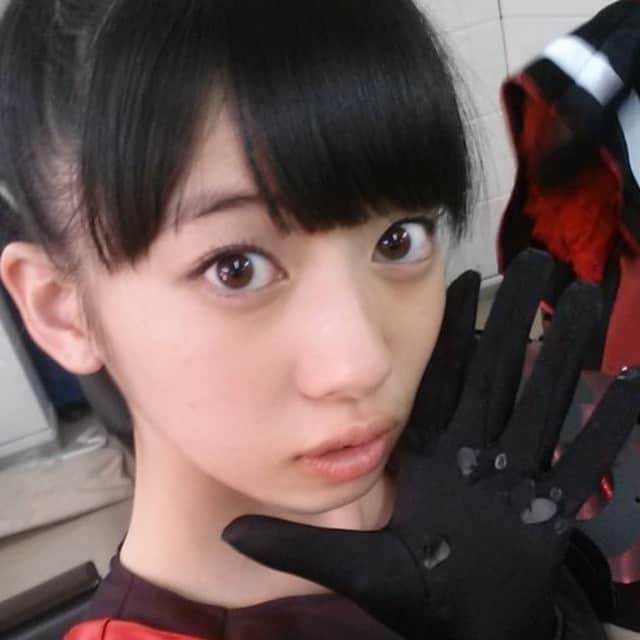 真山りかのインスタグラム：「#私立恵比寿中学#真山りか#禁断のカルマ#ヴァンパイア#ver」