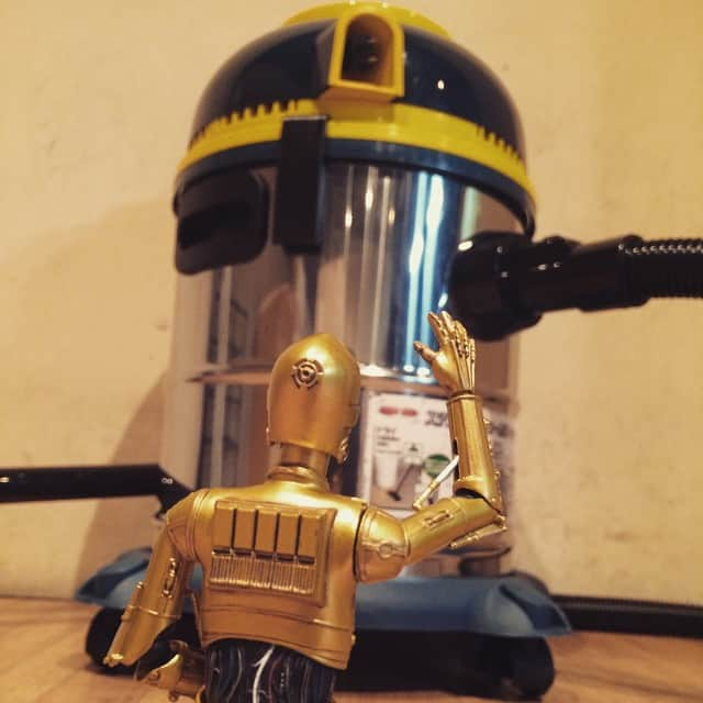 谷口鮪さんのインスタグラム写真 - (谷口鮪Instagram)「「盛岡にてR2D2と運命の再会」」4月19日 14時21分 - taniguchi_maguro