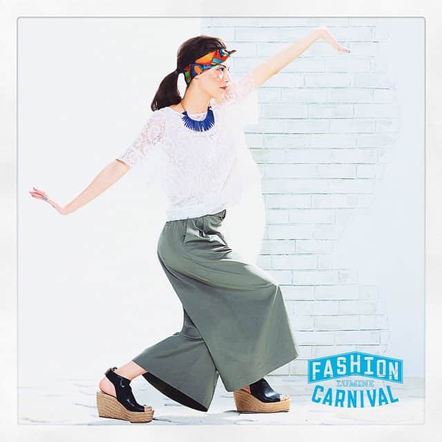 ルミネ公式のインスタグラム：「FASHION CARNIVAL 🌟マルティニーク ルコント🌟 透け感が涼しげなレースブラウスはどんなボトムにもマッチ❤︎ #hairband #blouse #pants #sandal  WEBで777のコーディネートを公開中♪ http://www.lumine.ne.jp/fc/  #martinique  #lumine #ルミネ #ootd #ss2015 #fashion #coordinate #fashioncarnival #777coordinate」