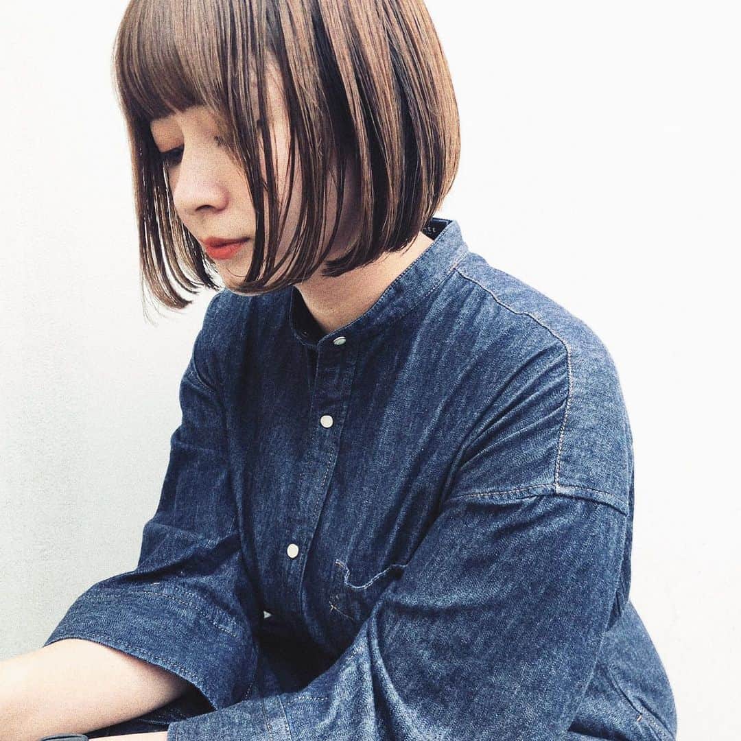 外川礼子さんのインスタグラム写真 - (外川礼子Instagram)「． ばっさり切りたい！という衝動に駆られて @toyoha さんにお願いしてきました‪✂︎‬ こんなに短いの高校生ぶり🍄 髪の毛乾かすの楽ちんすぎる。」7月4日 11時32分 - reeei97