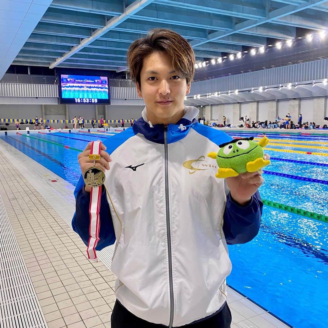 古賀淳也さんのインスタグラム写真 - (古賀淳也Instagram)「東京アクアティックセンターで行われているジャパンオープンに出場しました。 100m背泳ぎは7位(55”35)、50m背泳ぎは優勝(24”95)でした。 新しい試みをしている中、最後のレースで泳ぎの修正が出来ました。  選手やスタッフの方々、皆が細心の注意を払いながら、大会を開催していただけたことを感謝します。  オリンピックという枠組みだけではなく、スポーツに対して観る人も行う人も作る人も楽しみ応援してもらえるようになる事を祈っています。」2月6日 20時42分 - junya.kg