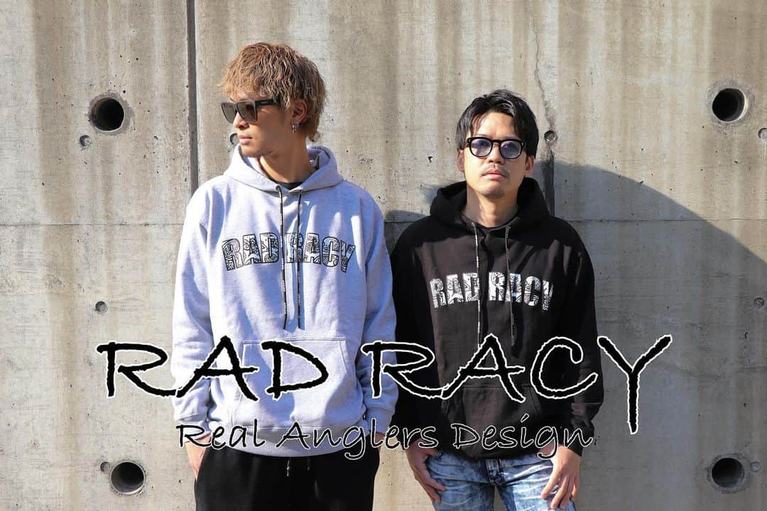 伊地知大樹さんのインスタグラム写真 - (伊地知大樹Instagram)「. . . . 【RAD RACY】NEW ITEM本日3/26(FRI)18:00 @rad_racy オンラインストアにてDROP🔥🔥🔥 . . ◆◆◆PAISLEY LOGO HOODIE◆◆◆ . ◆◆◆FISH  LOGO HOODIE◆◆◆ . . . COLOR . 【BLACK・GRAY】 . . SIZE . 【M〜XL】 . . . プリント、紐、フード刺繍とこだわったアイテムとなっており、ユニセックスでフィッシングシーンはもちろんタウンユースにも着用いただけます。 . 生地はパイル地を使用しておりますので、これからの春、秋などに活躍するアイテムとなります。 . . . . . オンラインストアへは @rad_racy インスタトップに記載されているHPからアクセスできます。 . . . . .  #radracy #ラッドレイシー  #fishing #釣り #fishinglife #fishingapparel #釣りコーデ #アウトドアファッション #outdoorfashion #streetstyle #釣りガール #釣り好き #バス釣り #海釣り #angler #アングラー #釣りバカ #ファッション #ファッションコーデ #ストリート系男子 #釣り人 #服 #illmaticangler #オシャレ #bassfishing #釣りファッション　#アングラー」3月26日 15時57分 - pistachio_ijichi