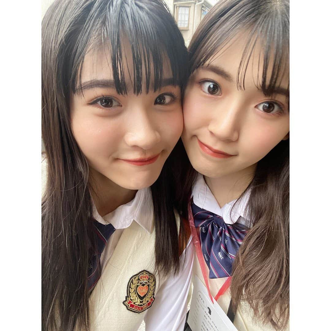 若林真帆さんのインスタグラム写真 - (若林真帆Instagram)「・﻿ ﻿ ﻿ 花南とは中1の時からの仲！﻿ 2人でした企画は全部おもいで〜楽しかった☻🤍﻿ 撮影で1週間ずっと一緒にいることもあった、、懐かしい。笑﻿ 相談したら親身になって聞いてくれたのも﻿ 本当に助かってたよ。ありがとう！﻿ 会う機会減るのは寂しいけど、お互い頑張ろう＾＾！﻿ これからもよろしくね〜大好き！﻿ ﻿ ﻿ #nicola #ニコラ #マホカナ」4月2日 14時43分 - mhopu_