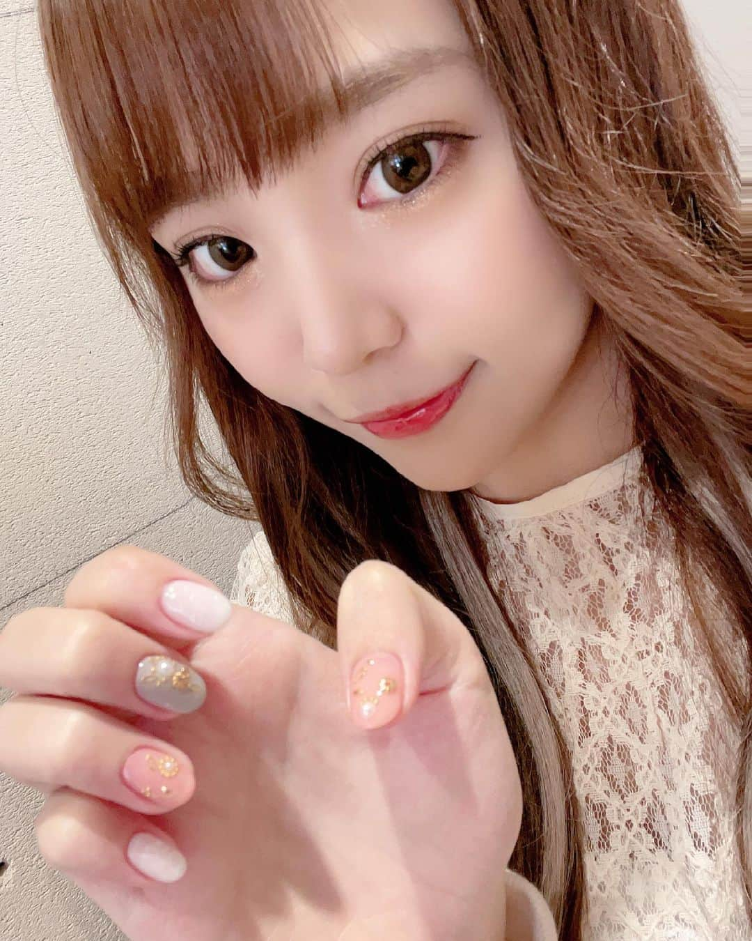 涼美ほのか（君色花音）さんのインスタグラム写真 - (涼美ほのか（君色花音）Instagram)「💕💅✨  #写真#photo#エモい#av#japan#discovertokyo#自撮り#粉我#时装#漂亮#化妝品#좋아요#팔로우#아웃핏#패션#머리스타그램#메이크#전신샷#오늘의훈녀#BBQ#nail#ネイル#韓国風ネイル」6月25日 18時11分 - suzumi_honoka02