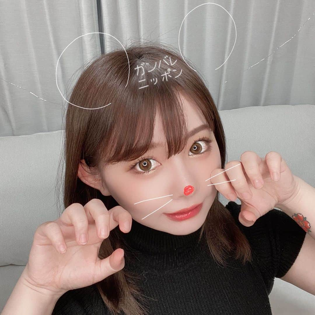 成重優梨さんのインスタグラム写真 - (成重優梨Instagram)「SNOWであそんだ🧡  最近全く自分の写真をあげんくなったけん久しぶりに大好きなアプリ使ってみた！  新しいフィルター試しよったらオリンピック仕様みつけた🏀 みんなも #おうちで応援 しようぜ！！！🏀  #snowcam #がんばれニッポン　#東京2020」7月24日 17時35分 - hi_world_imyuri