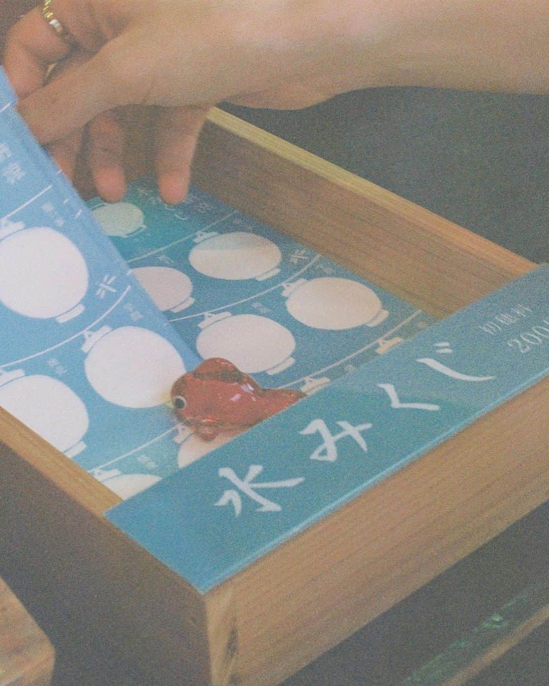 宮脇咲良さんのインスタグラム写真 - (宮脇咲良Instagram)「. あきちゃとカメラ📸デート @aki_t_official」7月30日 20時02分 - 39saku_chan