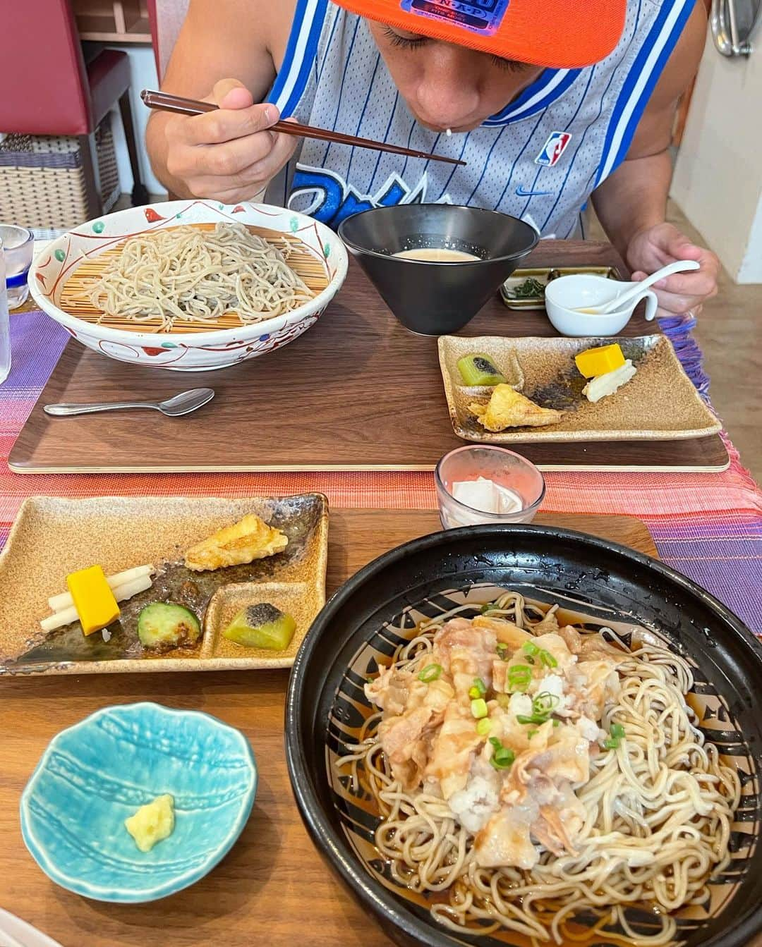 清水わかこさんのインスタグラム写真 - (清水わかこInstagram)「#teruya食旅沖縄　#teruyaオススメ  コロナ禍で大好きな旅行ができてないのもあって 我が家はここ1年、食で旅した気分を味わっています✈️🌏 沖縄には美味しいご飯屋さんがいっぱい！！ 個人的に美味しかったお店10店ご紹介❣️  ①ベトナム【ベトナムちゃん】 ②インド【アイタル食堂】 ③台湾【花蓮】 ④フレンチレストランが出してる絶品ラーメン【KEIZO】 ⑤台湾【玉城食堂】 ⑥メキシコ【TACO MARIA】 ⑦ハワイ【ハレクラニ沖縄】 ⑧ネパール【食堂かりか】 ⑨日本(東京)【目白大村庵 那覇店】 ⑩沖縄 【EIBUN】  多いところでは10回以上リピートしてる☺️ 皆さんのオススメの食旅店もあったらぜひぜひ教えていただきたいです🥺❣️ インスタアカウントが分かる店舗は #タグ付けしてます  #食で旅する #teruya旅 #食旅 #沖縄 #週末ランチ #週末 #家族時間」9月13日 20時59分 - wakacham_