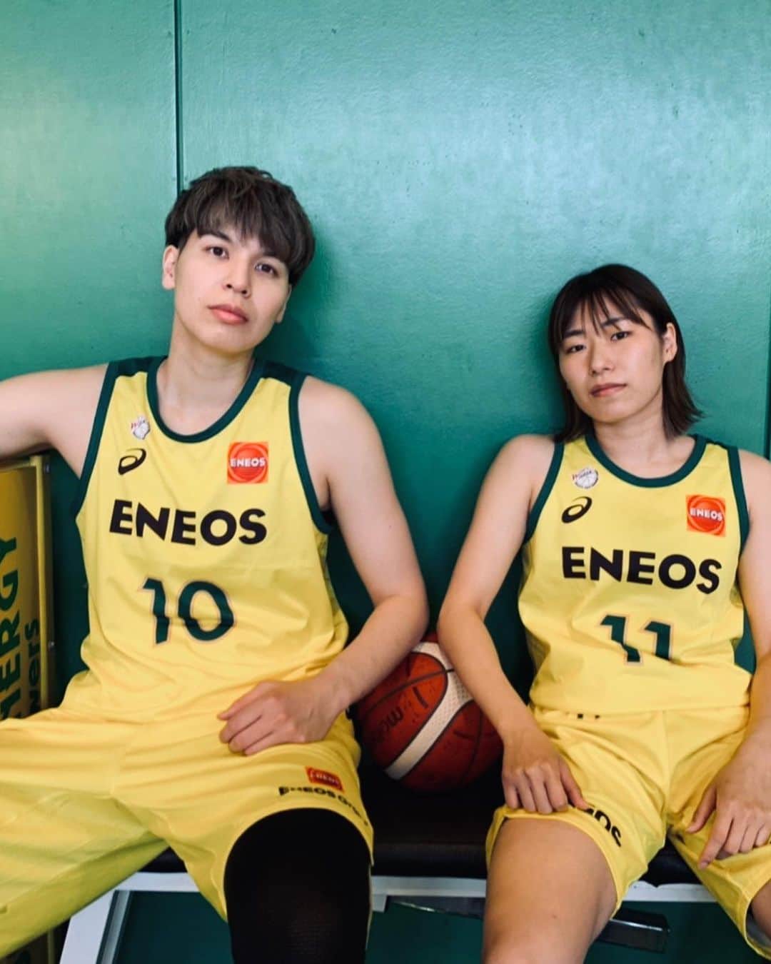 岡本彩也花さんのインスタグラム写真 - (岡本彩也花Instagram)「今シーズンのポスターが出来ました🔥 応援よろしくお願いします🙇‍♀️✨ . . #eneosサンフラワーズ #ポスター #12年目突入🔥 #あっとゆうまに最年長 #今年も走るの目標で🏃‍♀️ #自分らしく #楽しんで」10月1日 20時45分 - reachan11