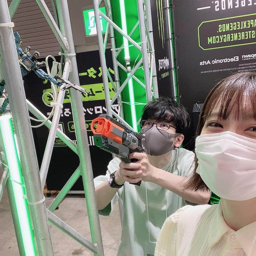 三田寺理紗さんのインスタグラム写真 - (三田寺理紗Instagram)「東京ゲームショー🤟  トシゾーさんと工藤さんと 楽しかった思い出をここにも☺️✨  #tgs2021  #apexlegends  #apex  #ikea  #amongus  #mhrise」10月21日 4時35分 - risatan31