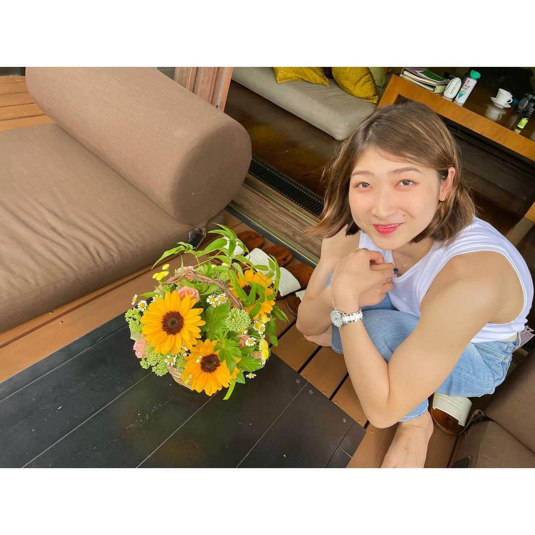 池江璃花子さんのインスタグラム写真 - (池江璃花子Instagram)「* 夏の思い出🌞 family trip🚗 #軽井沢 #軽井沢高原教会 #星のや #自然」11月6日 11時39分 - ikee.rikako