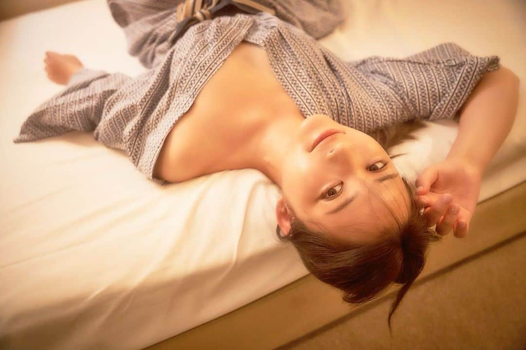 鈴木咲さんのインスタグラム写真 - (鈴木咲Instagram)「旅館浴衣🌼  12/12の写真集イベントでお待ちしています！ . . . . . .  . . . . . . . . .  #japanesegirl #gravureidol #萌 #自拍#模特 #粉我 #idol #扎心了#맞팔 #东京 #몸스타그램 #เซ็กซี่ #น่ารัก #น่ารักจัง #ประเทศญี่ปุ่น #คอสเพลย์ #Comel #Awekcun #インスタグラビア #Instagravure #pinupGirl #bajutidurseksi #摄影 #偶像 #gravure #gravureidol #섹시 #グラビア #水着 #グラビアアイドル」12月7日 8時31分 - sakisuzuki1103