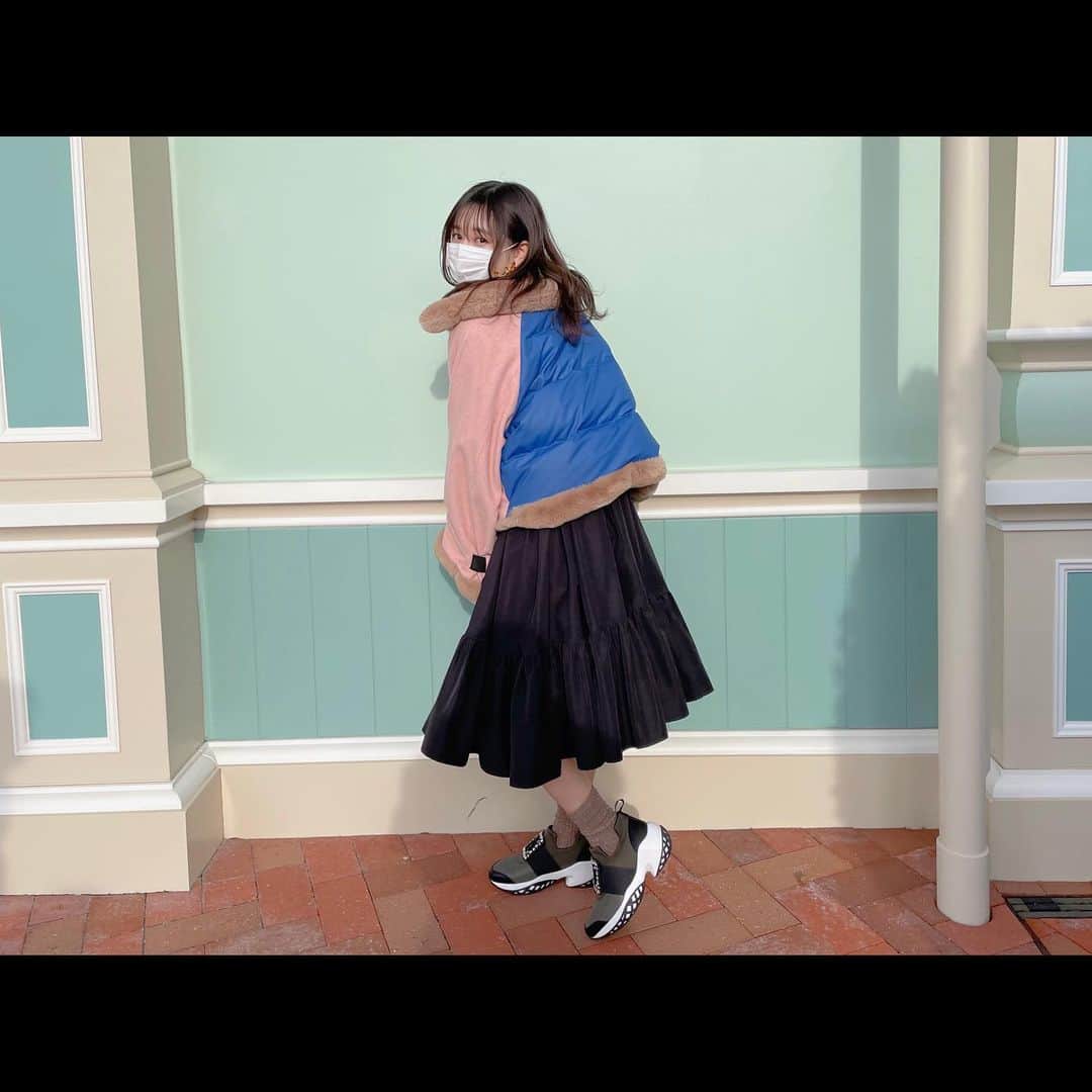 伊藤萌々香さんのインスタグラム写真 - (伊藤萌々香Instagram)「⛄️🎀 #アッコにおまかせ  #ディズニーコーデ  #衣装  #アクセサリー」12月26日 17時53分 - momoka_ito_