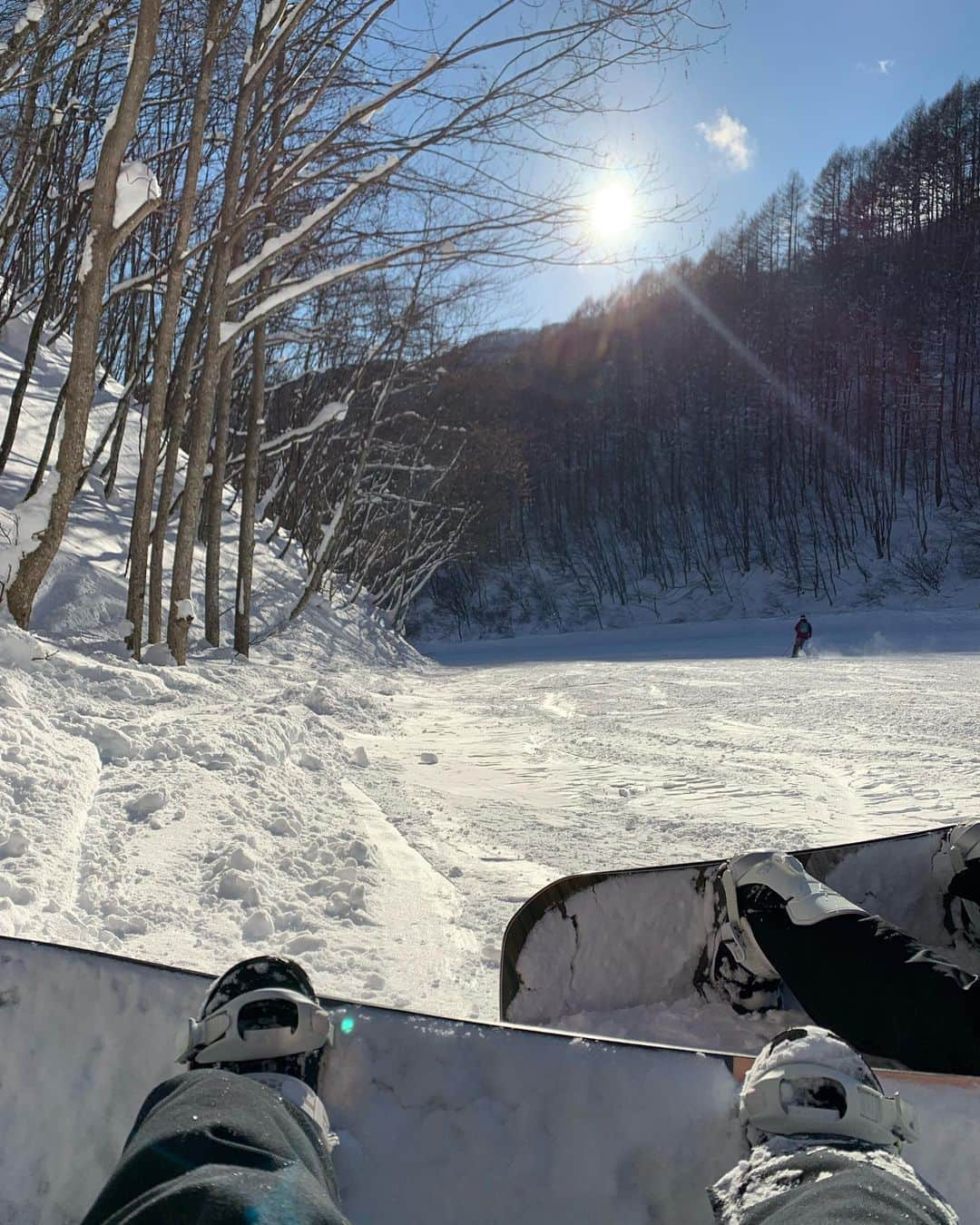 MOMOKAさんのインスタグラム写真 - (MOMOKAInstagram)「今回で5回目🏂 気持ちよかった〜!!!もっと上達したい。🥺  #ちなみに初めての時は号泣した #ホワイトワールド尾瀬岩鞍 #あっあけましておめでとうございます」1月3日 21時45分 - _chan_momo03