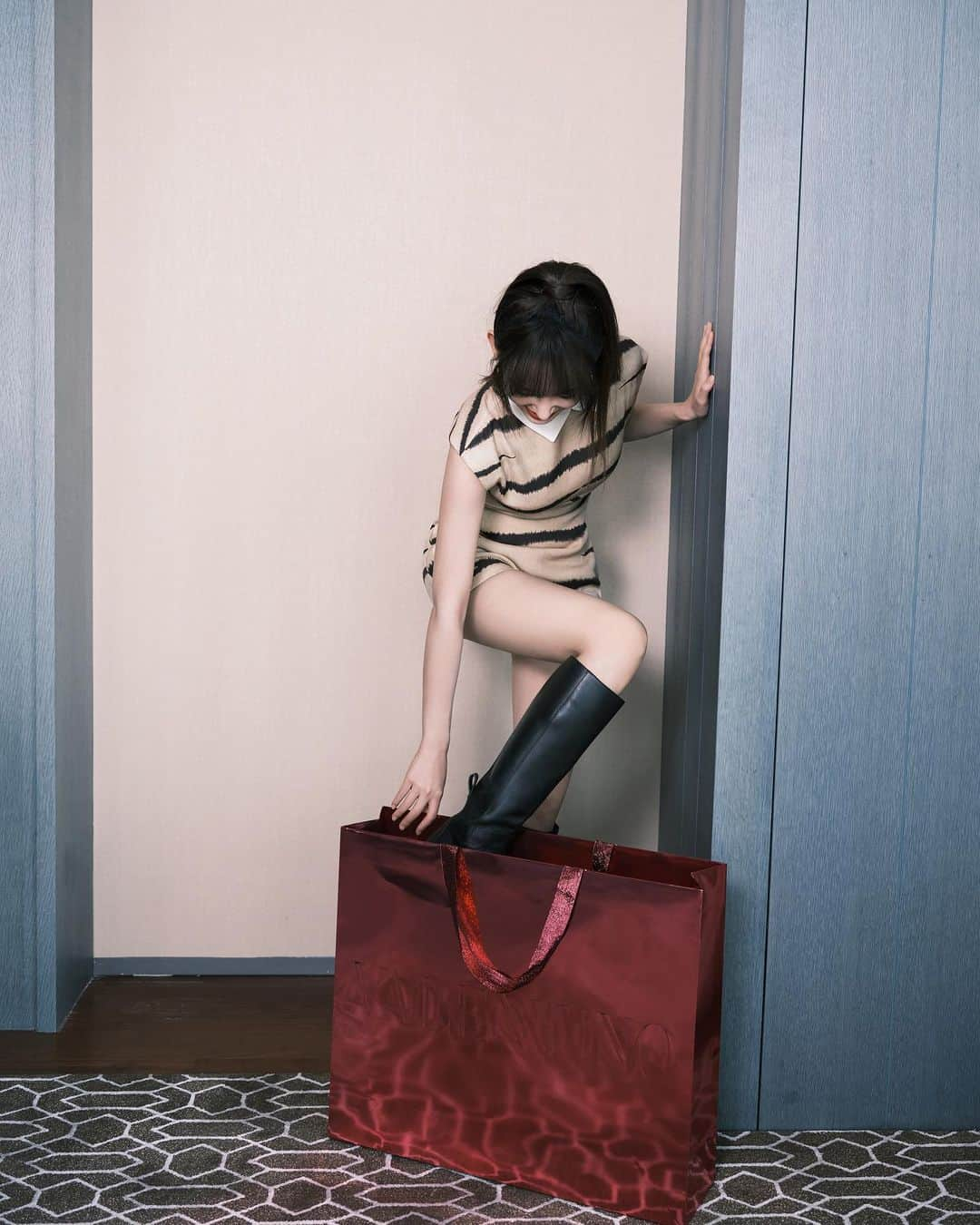 ソンソさんのインスタグラム写真 - (ソンソInstagram)「#Valentinotiger1967  @maisonvalentino」1月6日 21時18分 - chengxiao_0715