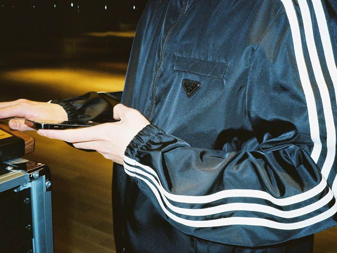 ジェヒョンさんのインスタグラム写真 - (ジェヒョンInstagram)「Adidas X Prada Re-Nylon collection @prada #adidasforprada #광고」1月7日 19時43分 - _jeongjaehyun