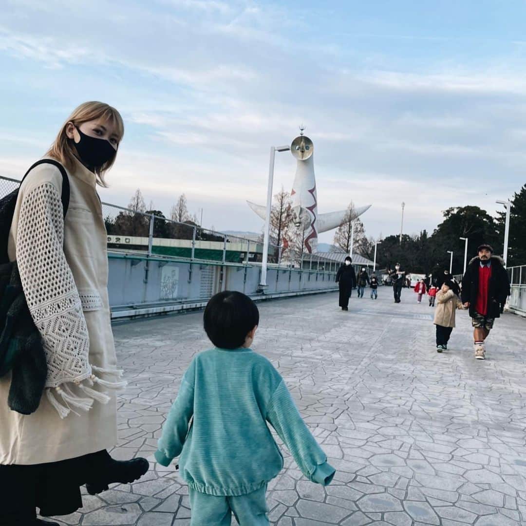 Saoriさんのインスタグラム写真 - (SaoriInstagram)「ただいま、大阪城ホール。 二日間よろしくね。  #sekainoowari #blueplanetorchestra」1月10日 10時58分 - saori_fujisaki