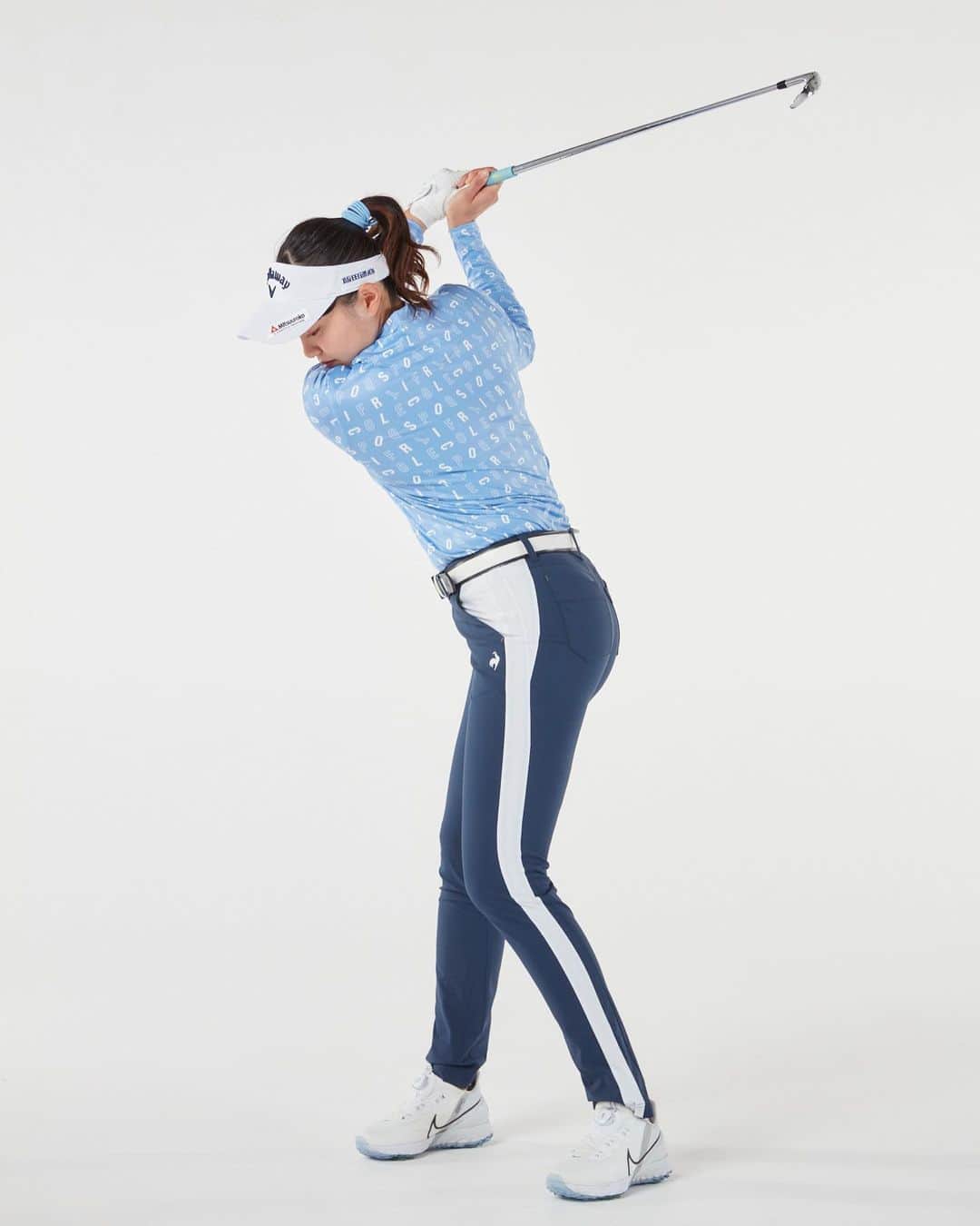 三浦桃香さんのインスタグラム写真 三浦桃香instagram ルコックは可愛いイメージが多いですが かっこいいパンツスタイルも好きです Lecoqsportif ゴルフウェア ゴルフコーデ 1月27日 16時13分 Momokamiura Official