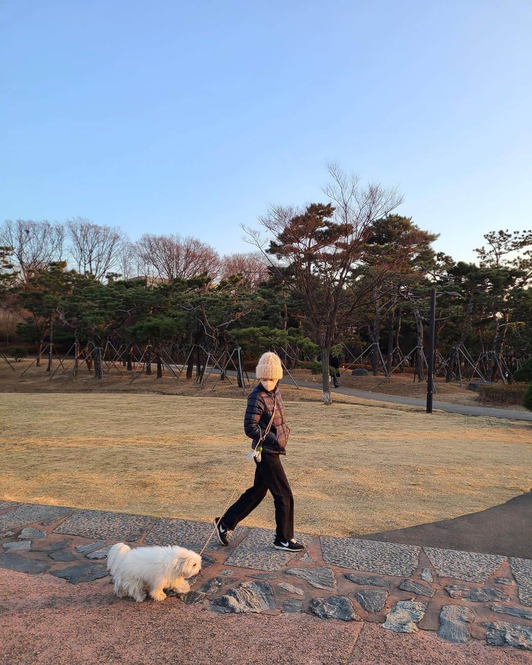 キム・ジェギョン さんのインスタグラム写真 - (キム・ジェギョン Instagram)「커피가너무맛있쟈나☕️」1月27日 23時56分 - _kimjaekyung_