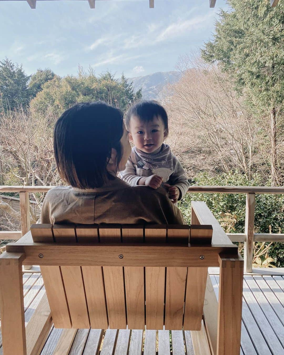 永田杏奈さんのインスタグラム写真 - (永田杏奈Instagram)「・ 先日、今年初の石葉へ🍃 息子もこの日に生後11ヶ月を迎えました☺︎  蕗のとうやカラスミ餅、クレソンご飯等、1月の年明け感と早くも春の訪れを感じる美味しいご飯を食べられて母さん幸せ🤤  温泉旅館で飲む日本酒って何でこんなに美味しいんだ 🍶♨️  #生後11ヶ月 #生後11ヶ月男の子  #石葉 #湯河原温泉 #annastrip📍」1月30日 22時22分 - annanagata