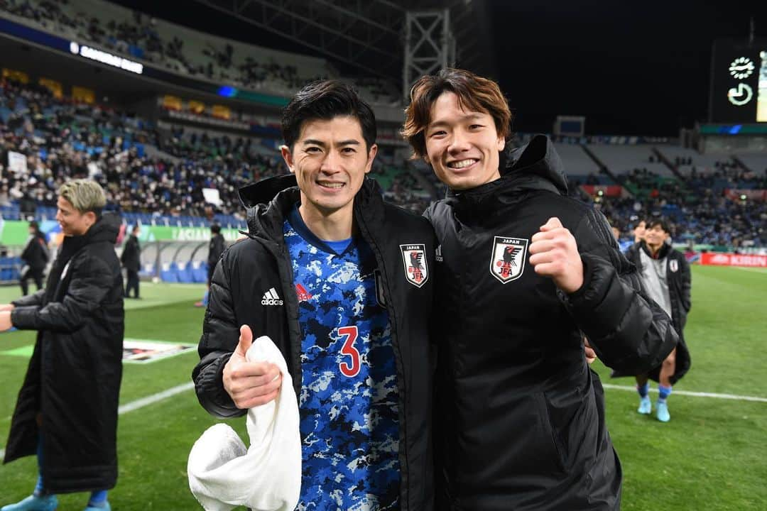 谷口彰悟さんのインスタグラム写真 - (谷口彰悟Instagram)「🇯🇵2-0🇸🇦 応援ありがとうございました！ 次でW杯決めましょう！  #RoadtoQatar #samuraiblue」2月2日 20時56分 - shogo_taniguchi_5