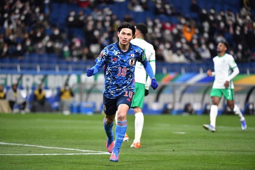 南野拓実さんのインスタグラム写真 - (南野拓実Instagram)「SAMURAI BLUE」2月3日 11時39分 - takumi18minamino_official