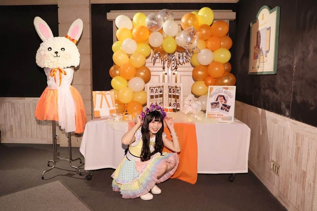 鈴木愛菜さんのインスタグラム写真 - (鈴木愛菜Instagram)「🎂💜🧡」2月11日 16時29分 - _enatan0109_