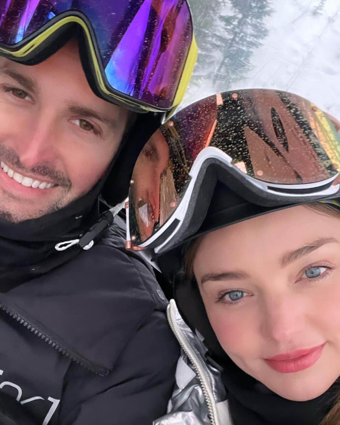 ミランダ・カーさんのインスタグラム写真 - (ミランダ・カーInstagram)「⛷❤️🏂」2月13日 5時02分 - mirandakerr